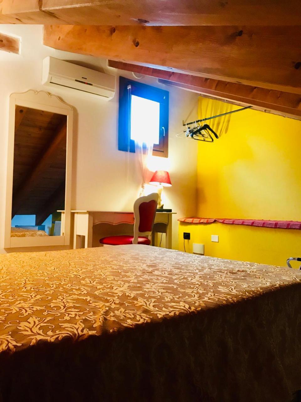 Bed and Breakfast Chioggia Bridges Екстер'єр фото